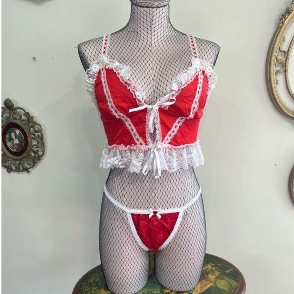 Vintage Minor Creations Red Lace Lingerie Set